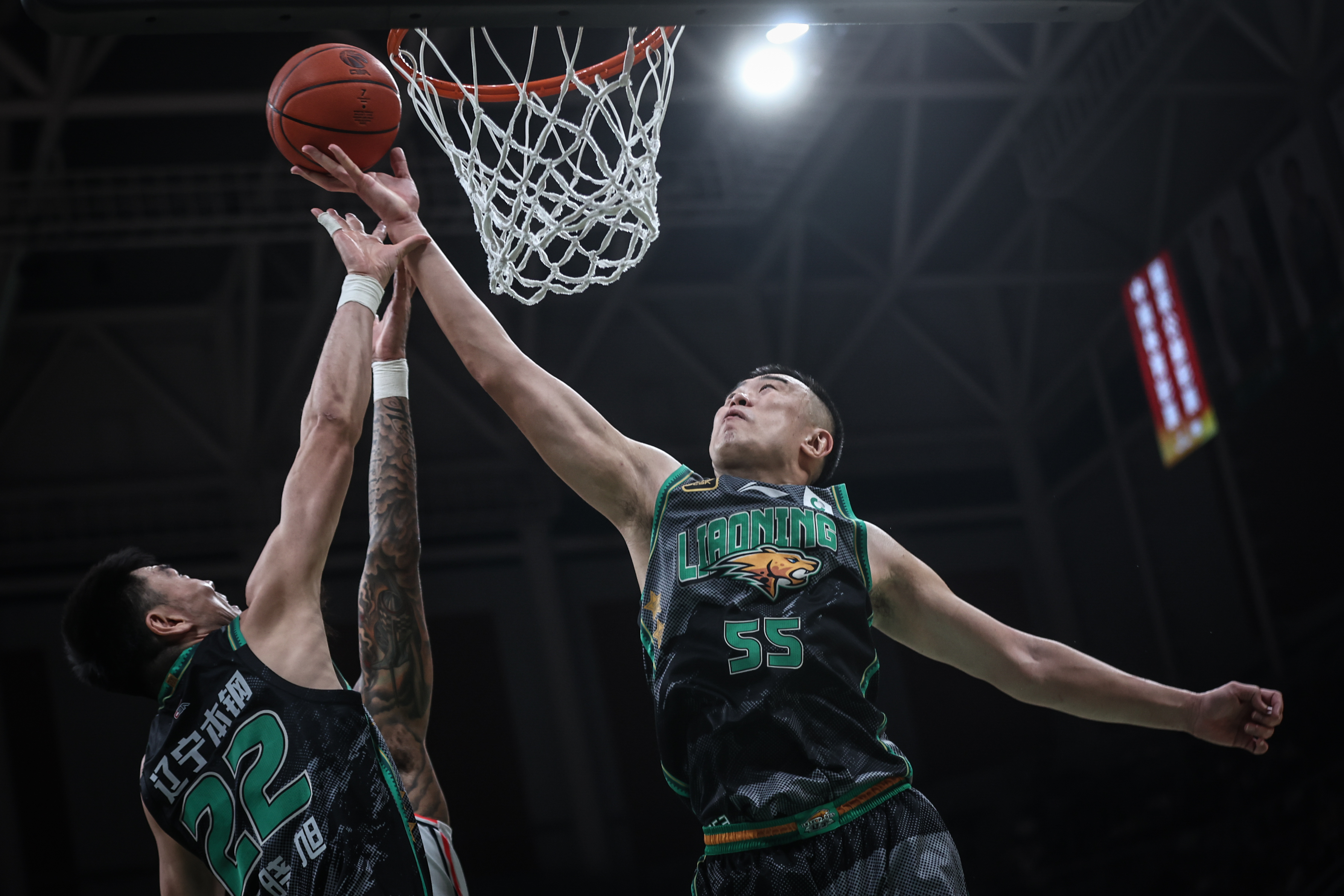 赛后体能课后，辽宁本钢迎来里程碑备战CBA季后赛，气氛紧张，阵容厚度经受考验的简单介绍-华体会app下载