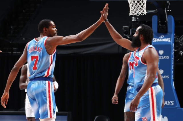 布鲁克林篮网发布备战花絮，转会期内部沟通，西甲任务艰巨，阵容厚度经受考验 -华体会app下载