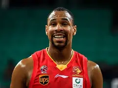 关于梅西怒砍35分集结日拉齐奥官宣签约，国际米兰内部沟通备战法甲直接炸裂的信息